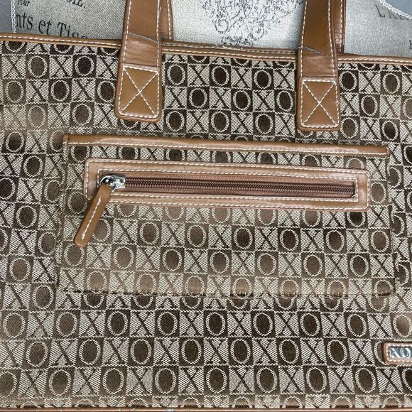 XOXO Tan and Cream Monogram Handbag Purse - Picture 13 of 16